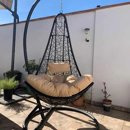 Incanto Patio House * Сесту